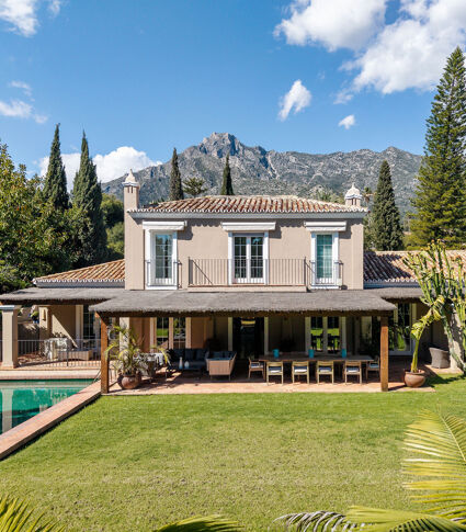 Mediterranean Villa in Nagüeles, Golden Mile, Marbella