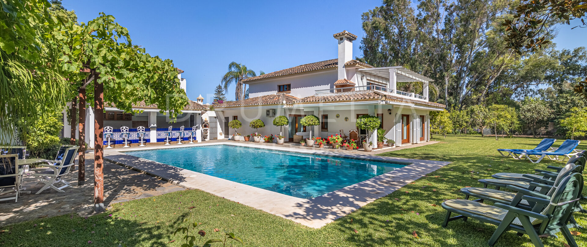 Coastal Villa in Villacana, Estepona