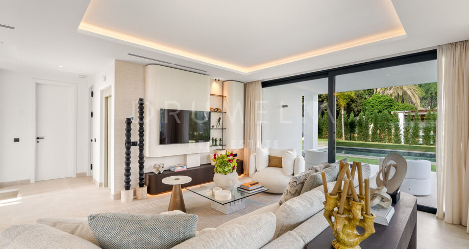 Casa Magnolia- Villa Moderna de Lujo con 5 Dormitorios en Nagüeles, Marbella Golden Mile