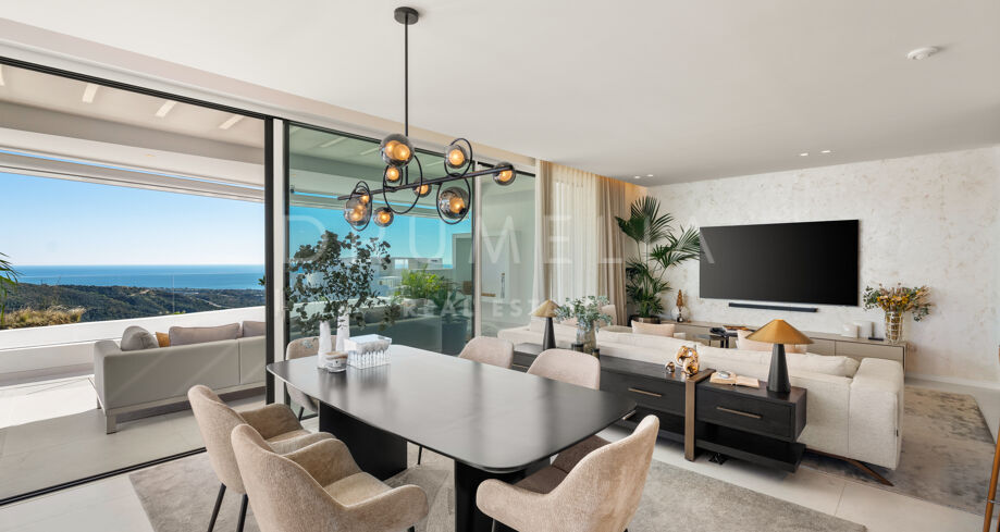 Elegant Modern Penthouse with Sea Views in Palo Alto, Ojén