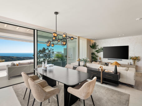 Elegant Modern Penthouse with Sea Views in Palo Alto, Ojén