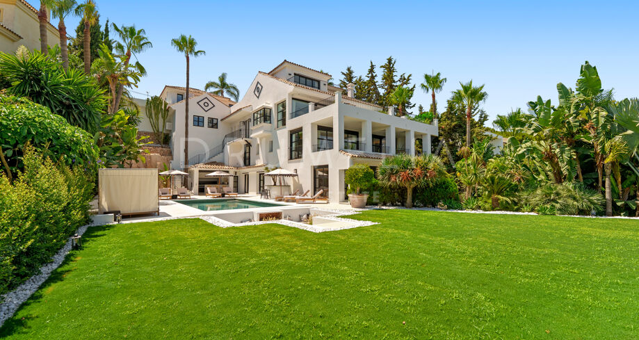 Nowoczesne życie w stylu śródziemnomorskim w Nueva Andalucía, Marbella