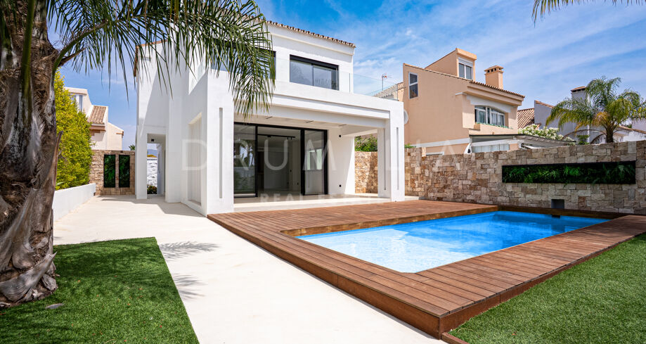 Villa Acqua - Beachside Luxury, The New Golden Mile