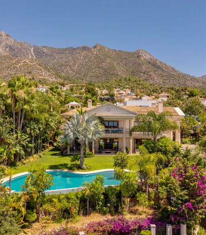 Elegant Mediterranean Living in Sierra Blanca, Golden Mile