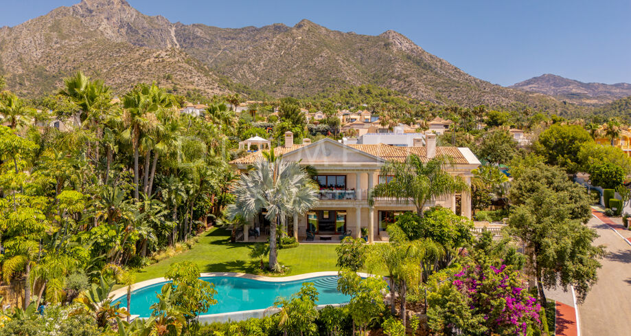 Elegant Mediterranean Living in Sierra Blanca, Golden Mile