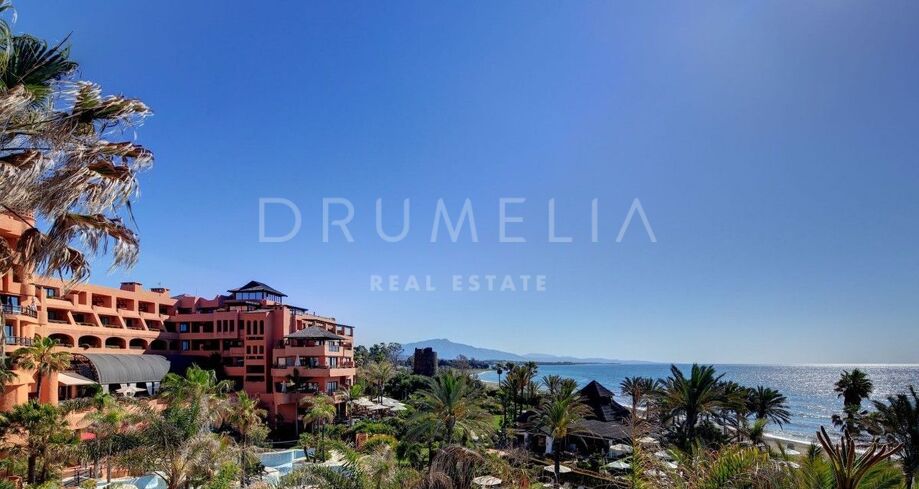 Exclusive Frontline Beach Penthouse in Kempinski Hotel, Estepona