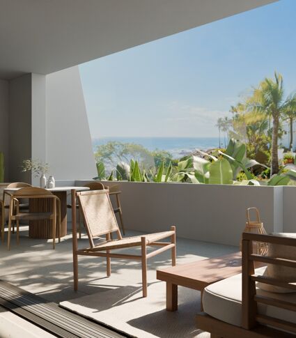 Apartamento en primera línea de playa totalmente renovado – Puerto Banús, Marbella