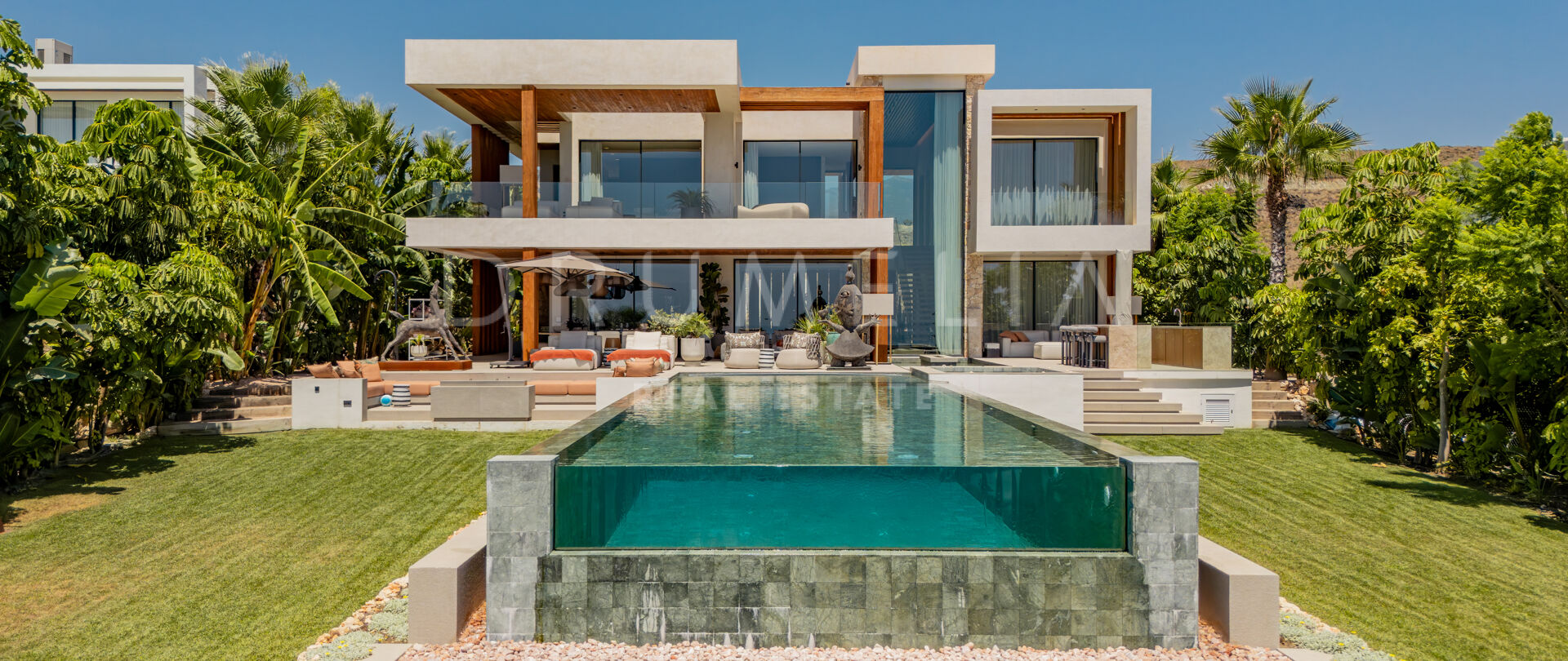 Villa Quantum - Brand New Contemporary Villa with Panoramic Sea, Golf, and Pool Views in Los Flamingos Golf Resort