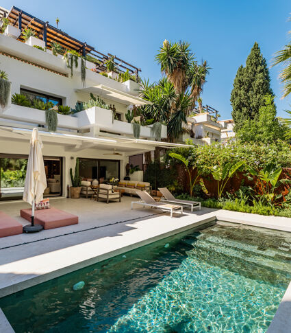 Superbe duplex en rez‑de‑jardin à Kings Hills, Golden Mile de Marbella