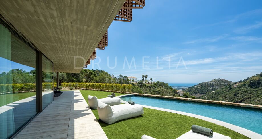 Życie w Stylu Design z Panoramicznym Widokiem El Madroñal Benahavís