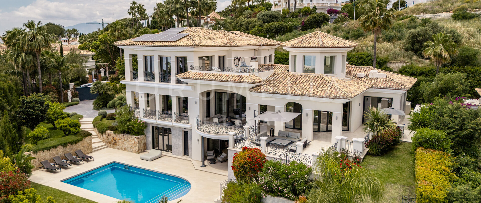 Ekskluzywny dom z panoramicznym widokiem na morze w Sierra Blanca, Marbella