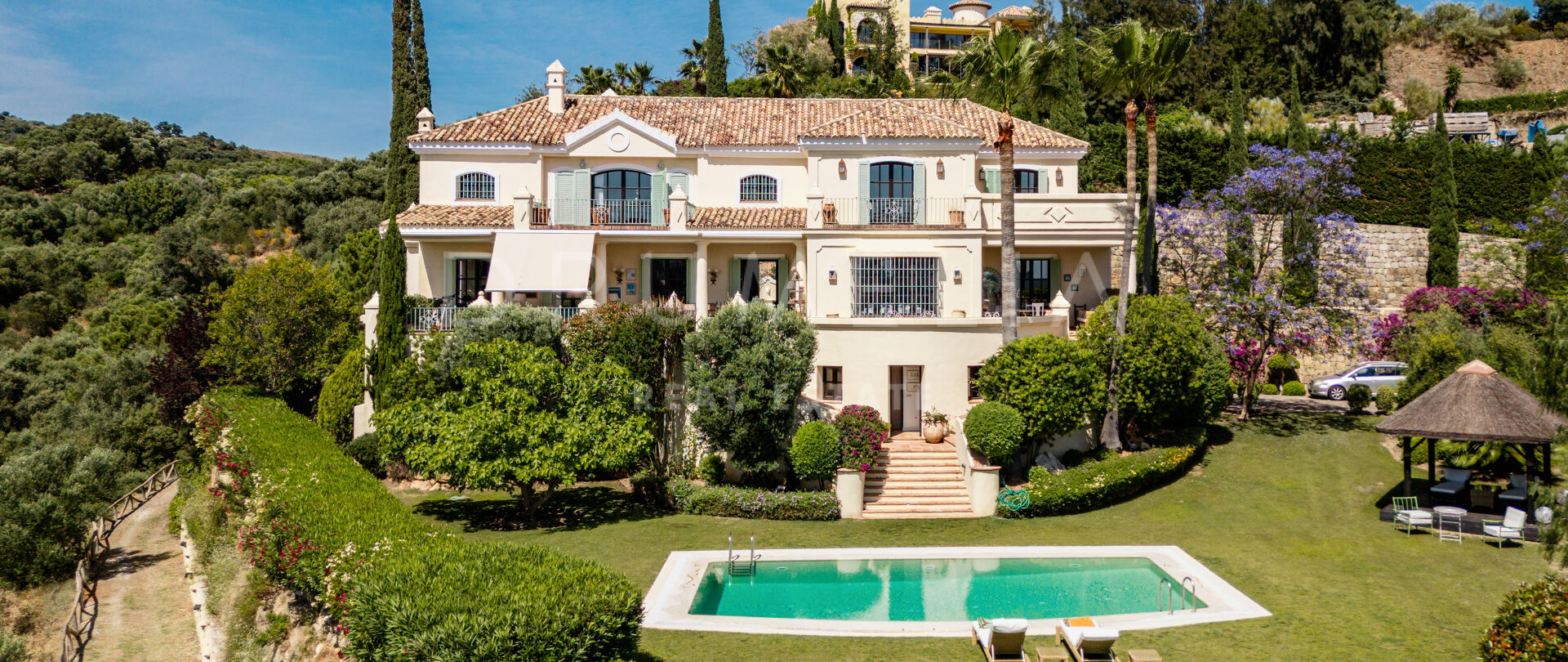 Tranquil Villa with Scenic Views in Marbella Club Golf Resort, Benahavís
