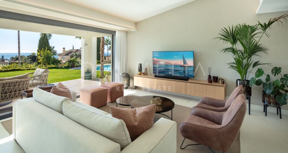 Superbe Villa Rénovée avec Espace Extérieur Exceptionnel à Marbella Est