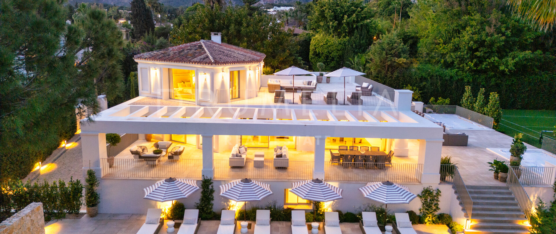 Villa Summer - Villa moderna de nueva construcción en la emblemática Milla de Oro de Marbella