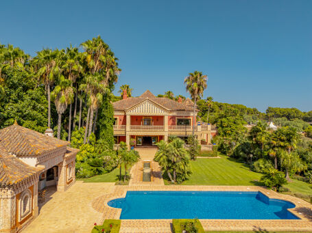 Extraordinär herrgård med utsikt i Sierra Blanca till salu på Marbellas Golden Mile