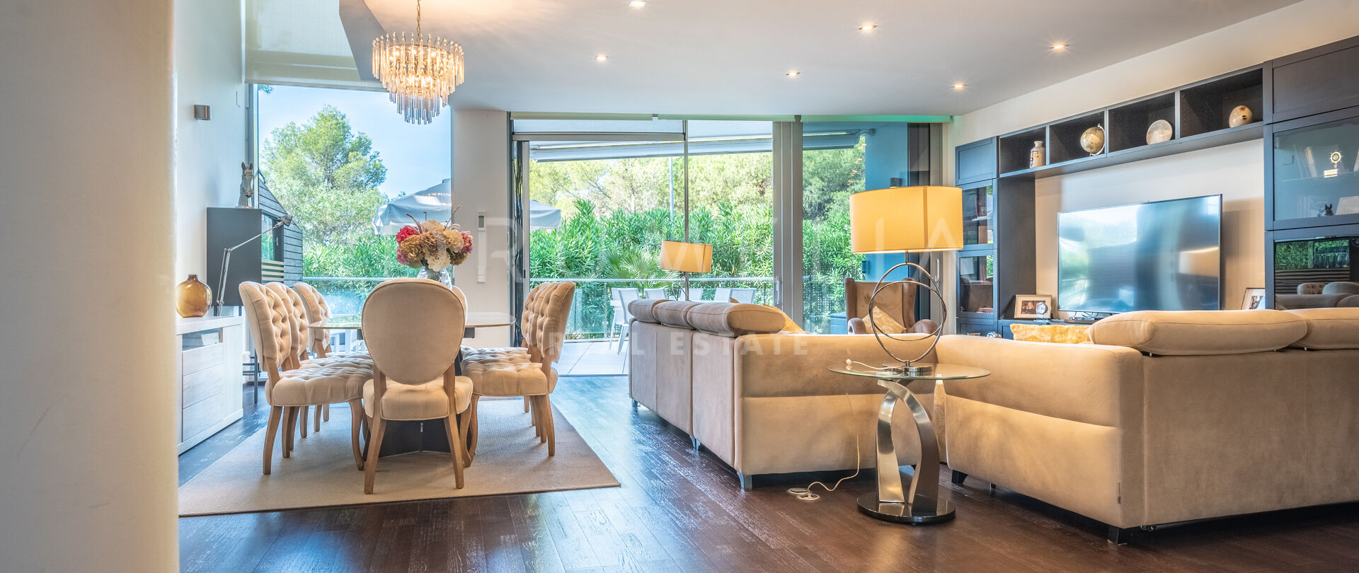 Stunning Luxury Townhouse in Sierra Blanca