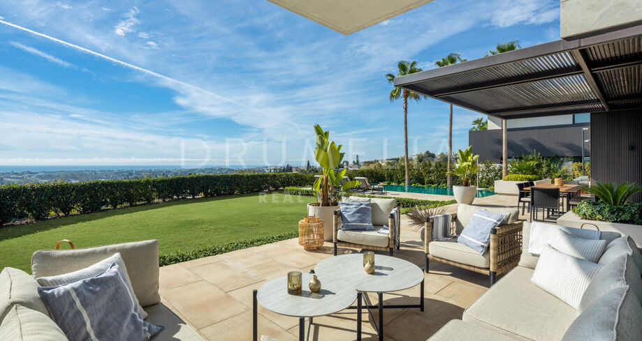 Роскошная жизнь с панорамным видом на море в The Hills, Бенаавис