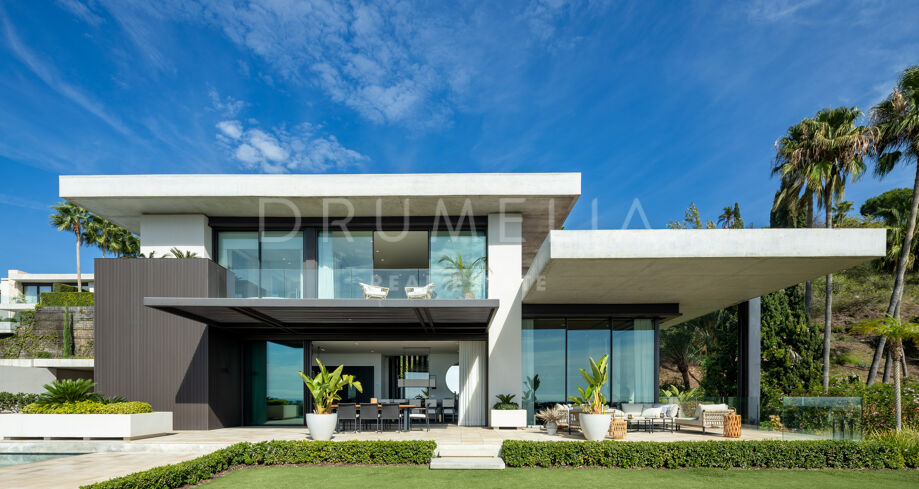 Роскошная жизнь с панорамным видом на море в The Hills, Бенаавис