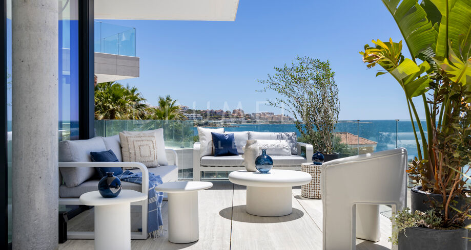 Luxusapartment am Meer in der Bucht von Estepona