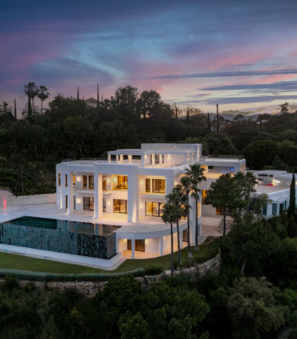 Spectacular Modern Masterpiece with Breathtaking Sea Views in Prestigious La Zagaleta, Benahavis