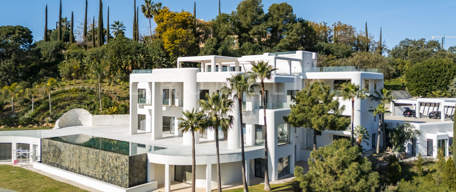 Espectacular Villa con Vistas Panorámicas al Mar en la prestigiosa urbanización La Zagaleta, Benahavís