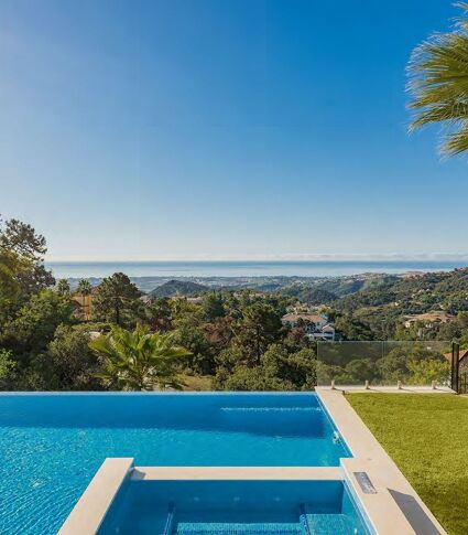 Casa moderna con vistas panorámicas al mar en La Zagaleta, Benahavís