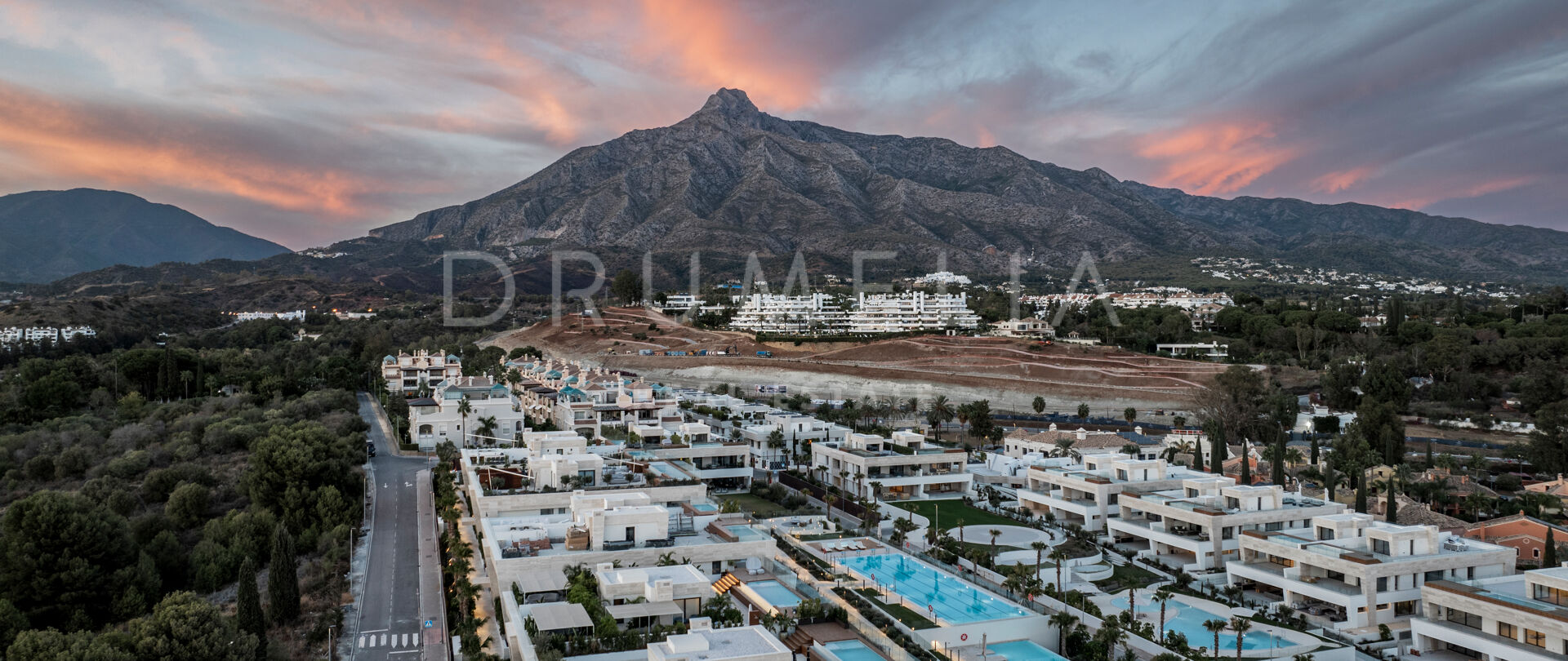 Fendi-designad duplexlägenhet på Marbellas prestigefyllda Golden Mile