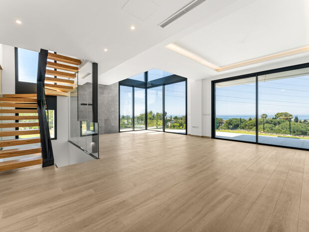 Maison mitoyenne moderne avec piscine sur le toit à Río Real, Marbella