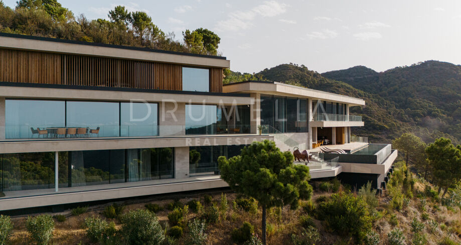 Casa Cuiabá - New eco-friendly modern luxury villa with panoramic sea views in fabulous Monte Mayor, Benahavis