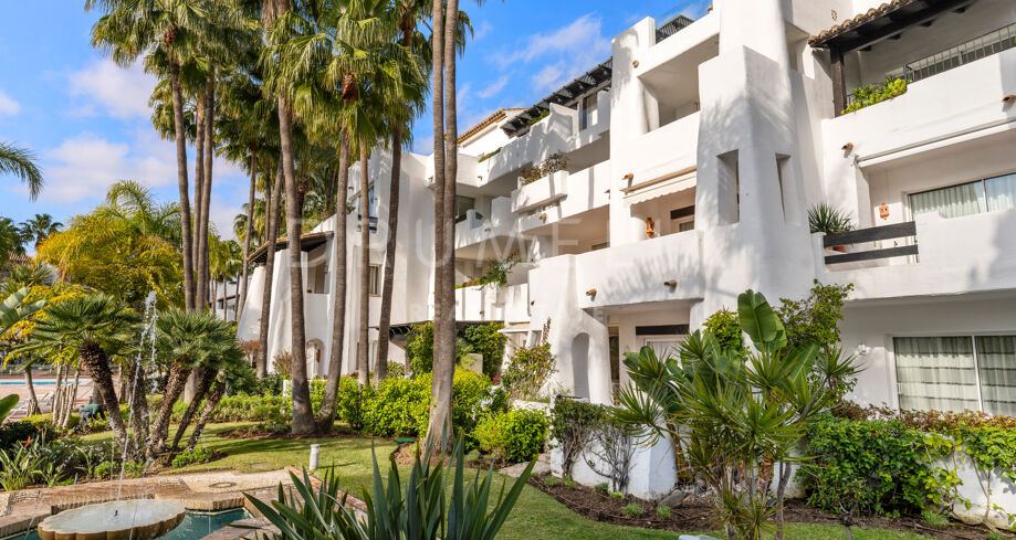 Appartement élégant dans la prestigieuse Marina de Puente Romano sur le Golden Mile de Marbella