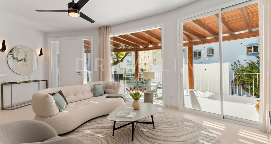 3-Bed Villa Completely Renovated with Sophisticated Design in Marbella Centre