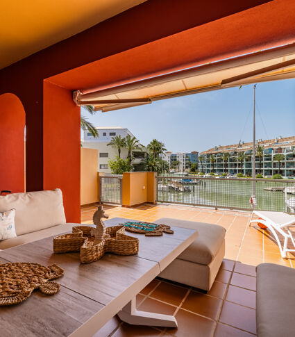 Apartamento con Vistas al Puerto Deportivo de Sotogrande