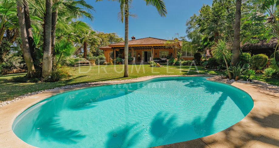 Ваш частный средиземноморский оазис в нескольких минутах от Пуэрто-Бануса