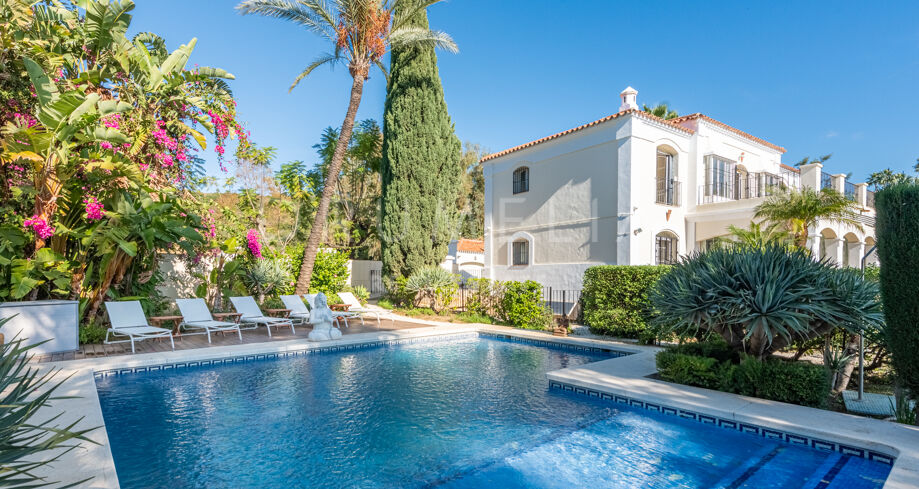 Luxury Retreat with Sea Views in Vega del Colorado Marbella