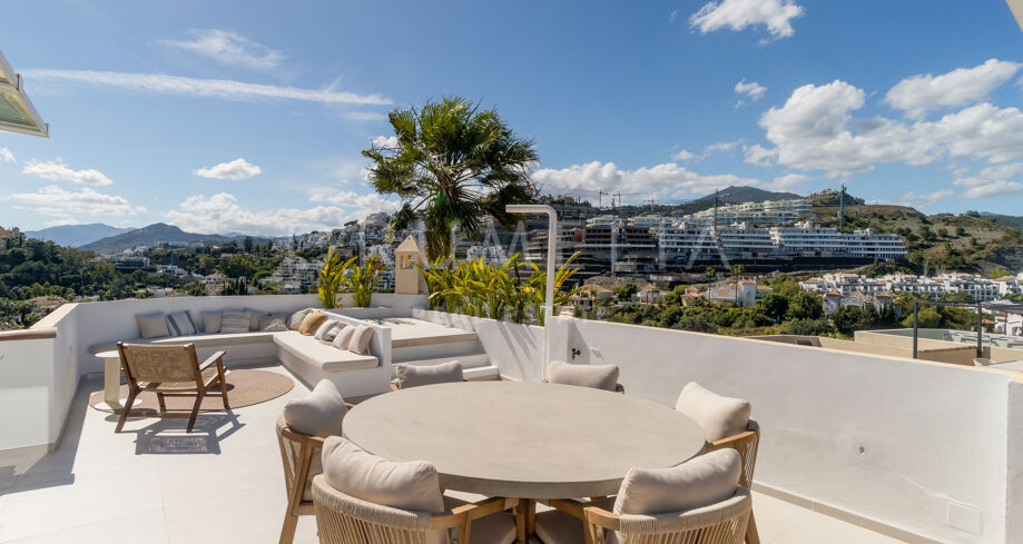 Modern Duplex in Prestigious La Quinta Hills