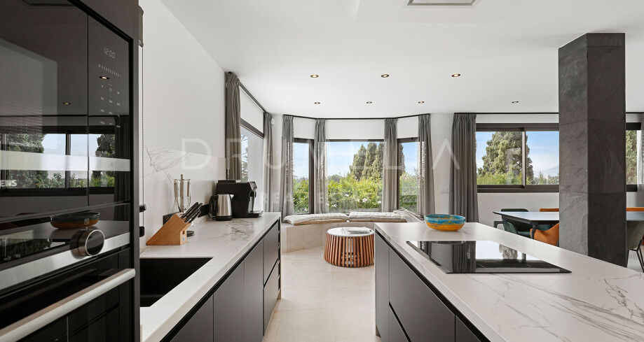 Maison Moderne avec Vue sur Mer à Marbella Est