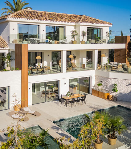 Sophisticated Modern Oasis Marbella East