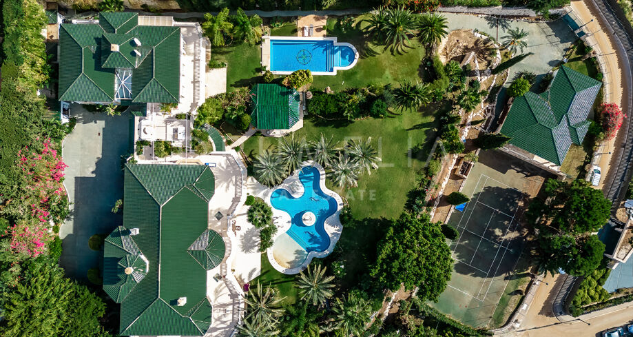 Iconic Estate with Panoramic Sea Views in Cascada de Camoján, Marbella