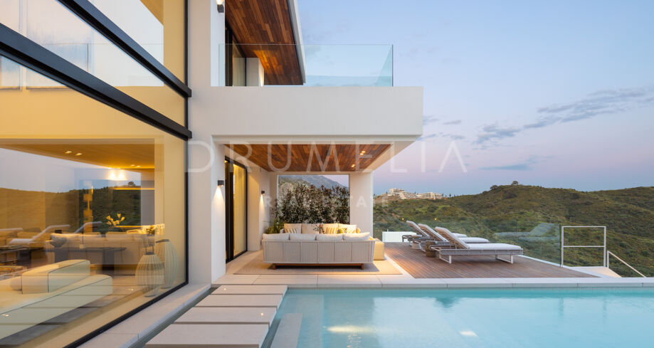 Polish Współczesna willa z panoramicznym widokiem na morze w Lomas de La Quinta