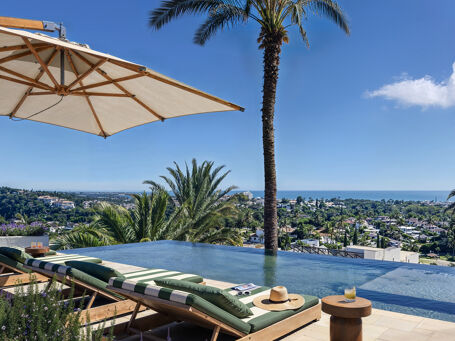 Skandinavisk off-plan villa i Los Naranjos Hill Club, Marbella