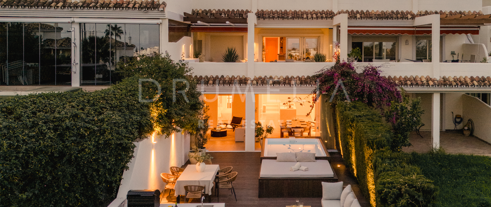 Stylowe mieszkanie na parterze z prywatnym basenem Nueva Andalucía