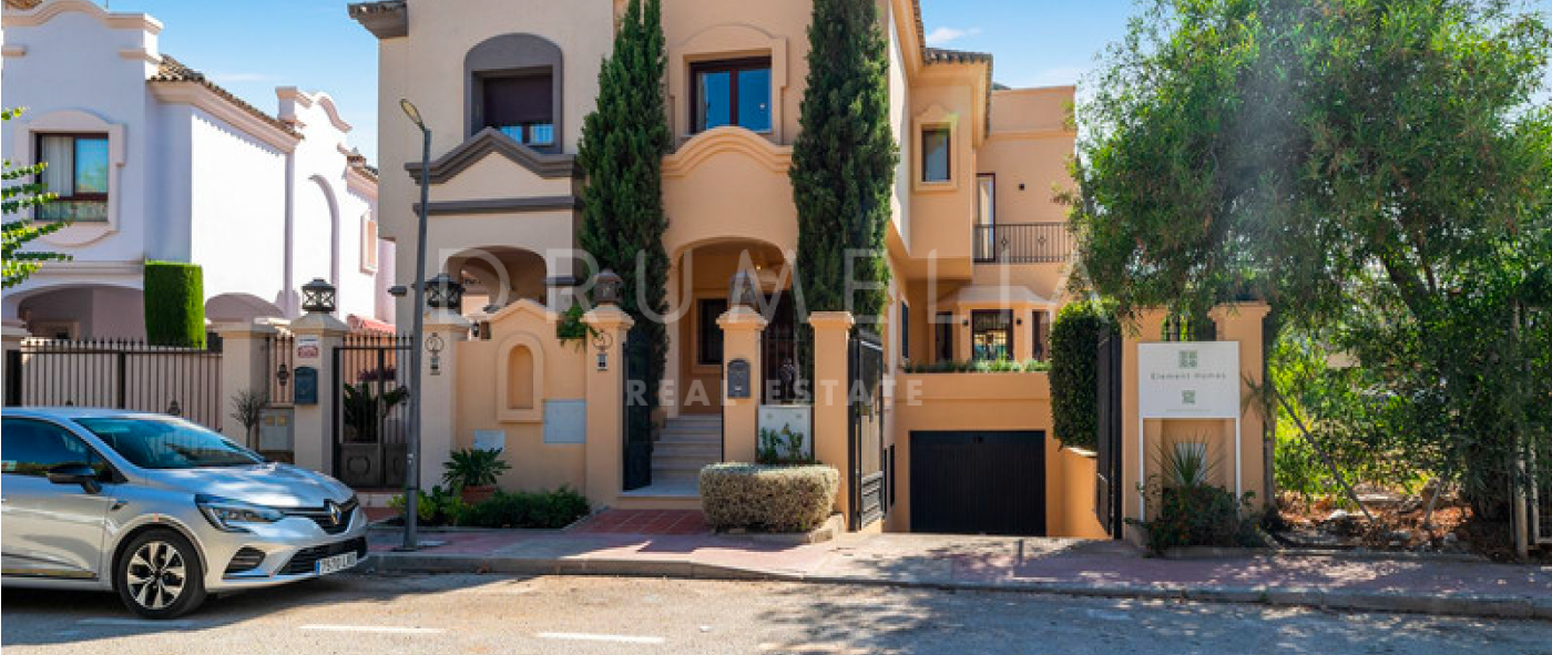 Villa de lujo totalmente renovada en Alzambra, Nueva Andalucia, Marbella