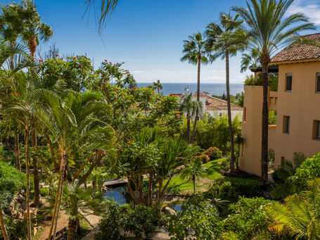 Calaia 7- Luxury Living in Extraordinary Location: 3-Bed Apartment with Gorgeous Sea Views in Mansion Club- Golden Mile Marbella