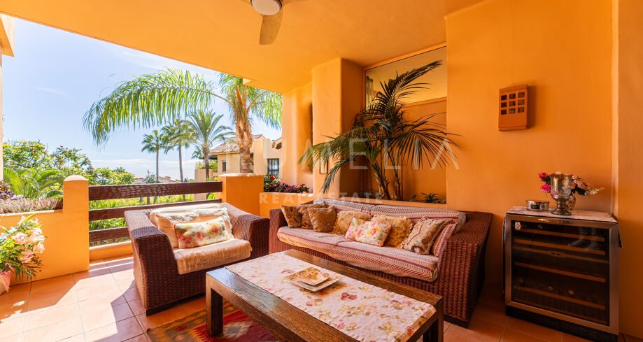 Calaia 7- Роскошная жизнь в исключительном месте: 3-комнатная квартира с великолепным видом на море в Mansion Club