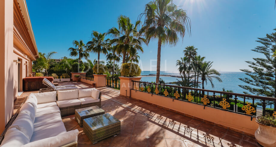 Ocean's Suite - Front Line Beach Joint Duplex Penthouses in the Exclusive Casa Nova Complex, Puerto Banús, Marbella