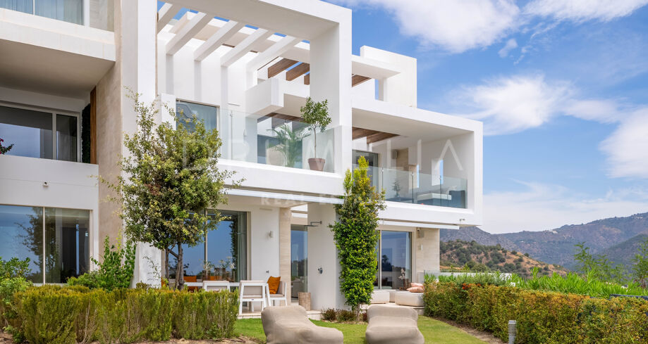 Casa Helios - Luxuriöse Erdgeschosswohnung in Palo Alto, Ojen mit Panoramablick auf das Meer nur wenige Minuten von Marbella entfernt