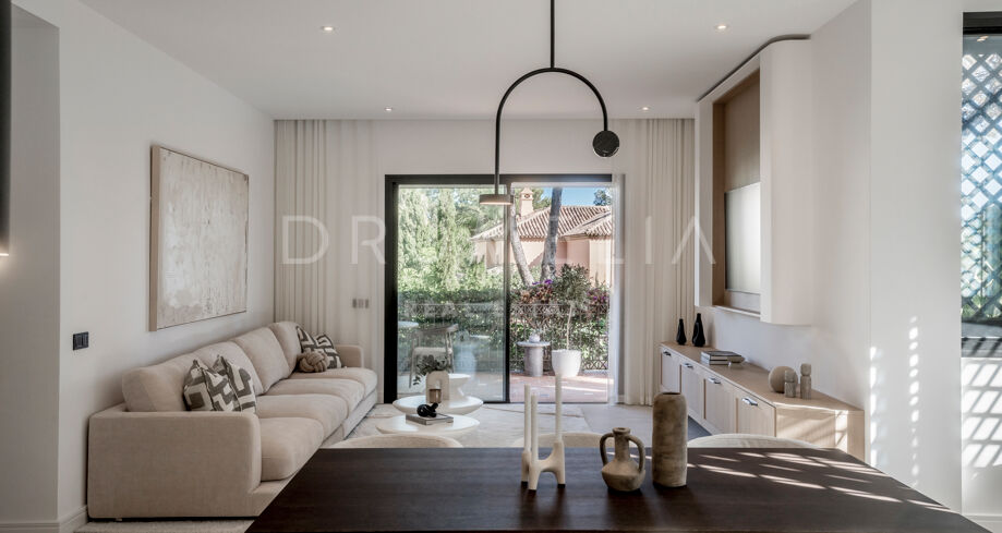 Fullstendig oppdatert 3-roms leilighet i det ærverdige boligområdet Altos Reales i Marbella Golden Mile