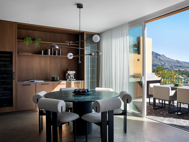 Penthouse duplex à La Cerquilla avec vue sur la mer et la montagne