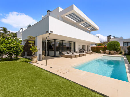 Exceptionell villa med fem sovrum nära stranden i San Pedro Playa, San Pedro de Alcántara