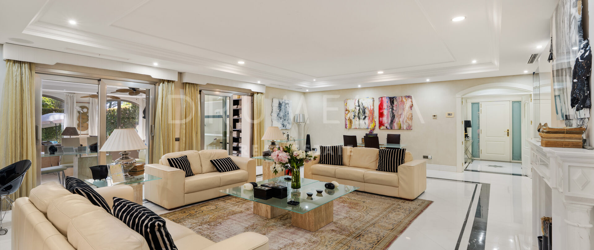 Ground Floor Apartment close to beach and amenities in Casa Nova, Puerto Banús